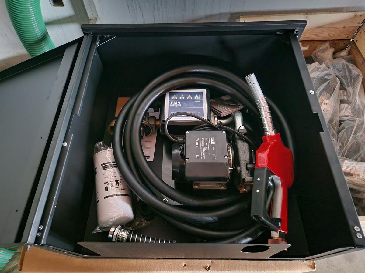 Sonstige Hoftechnik of the type Sonstige Dieseltankstation »DuraFuel Combo 1000« mit Wand, Neumaschine in Grünbach (Picture 5)